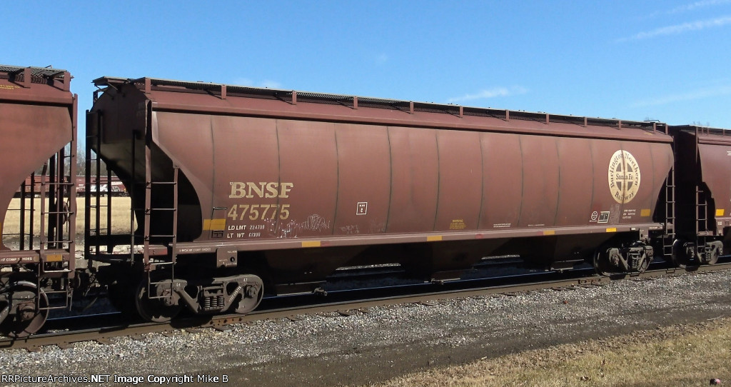 BNSF 475775